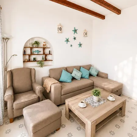 Casa Tradicional- 3 Quartos-150m No Coracao Da Velha Дом отдыха