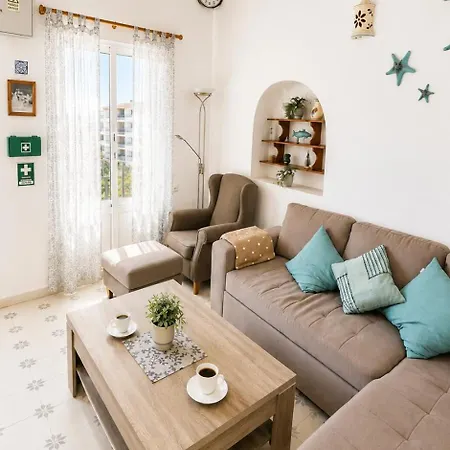 Feriehus Casa Tradicional- 3 Quartos-150m No Coracao Da Velha Albufeira